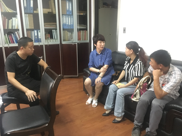 建設監(jiān)理組織職工為因病逝世的實習生詹順杰捐款獻愛心